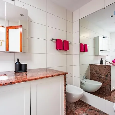 Appartamento House Of The Horizon Playa Cucharas Vv Penthouse With Sea & Pool View Aircon