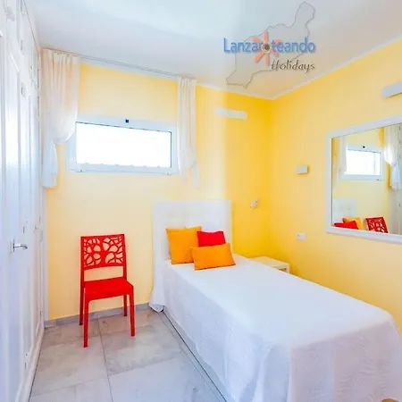 Appartamento House Of The Horizon Playa Cucharas Vv Penthouse With Sea & Pool View Aircon